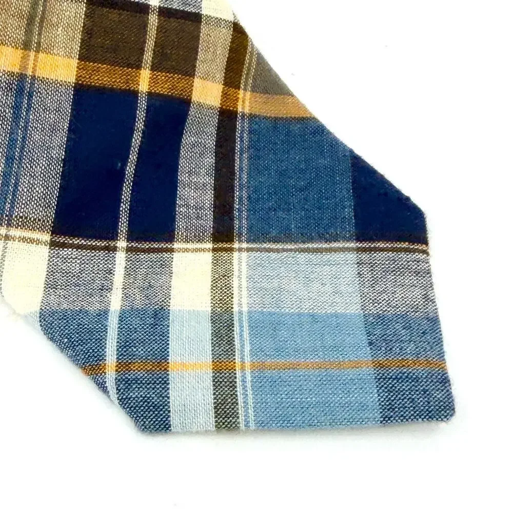 Unbranded blue white
